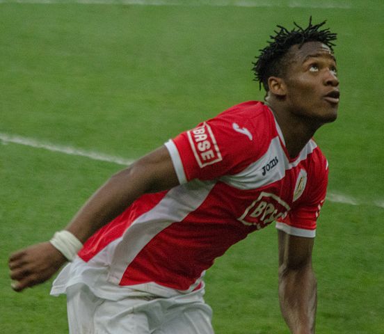 Michy Batshuayi, pictured here during his time with Standard Liege, has been linked with Spurs. (Image by bobo_300)