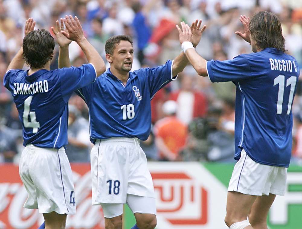 Italy 1998 world cup hot sale jersey