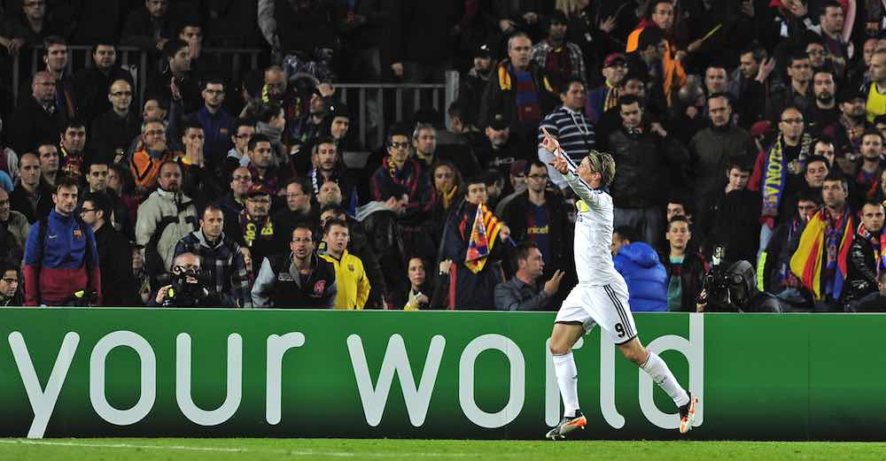 Torres Chelsea vs Barcelona Celebrations