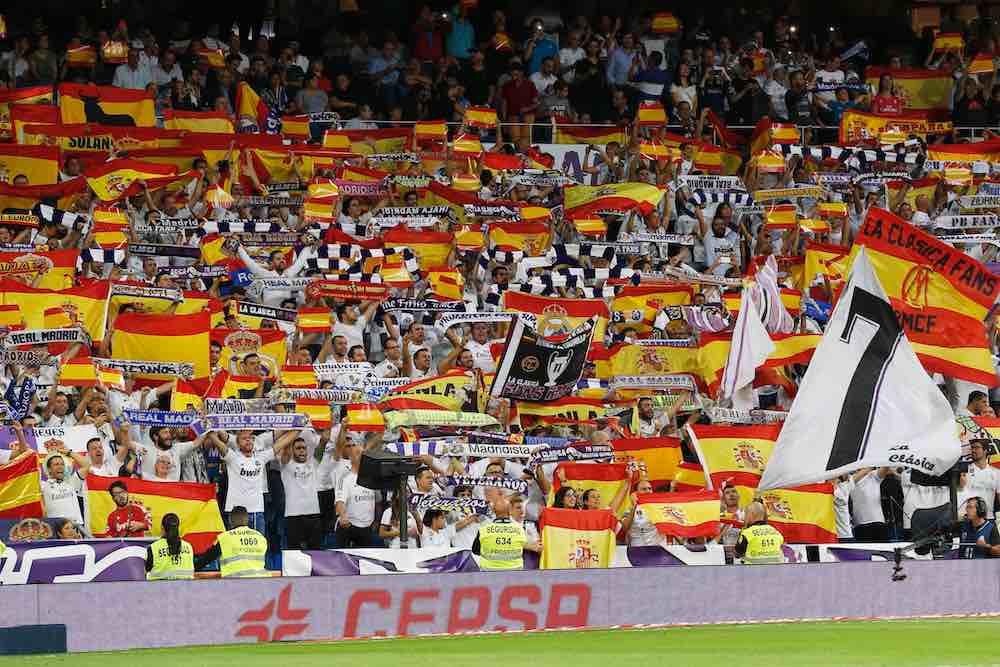 Real MAdrid Spanish flags