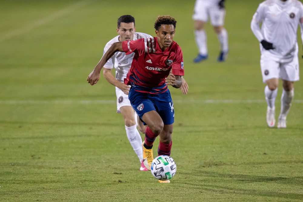 US defender, FC Dallas product Bryan Reynolds joins Westerlo on loan from  Roma