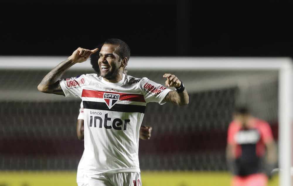 Dani Alves Sao Paulo