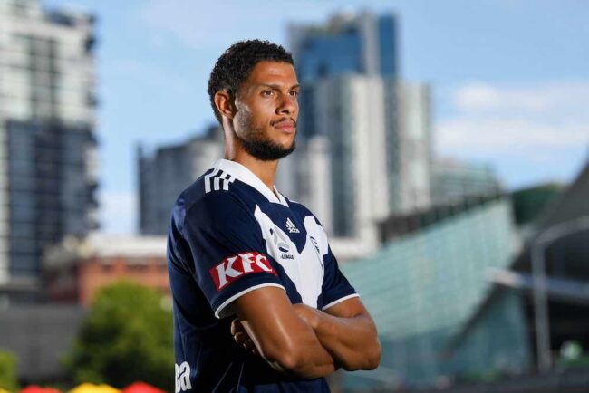 Rudy Gestede Melbourne Victory Signing