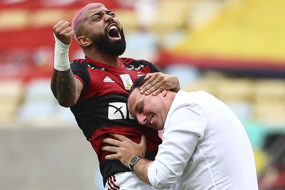 Gabriel Barbosa And Rogerio Ceni celebrate