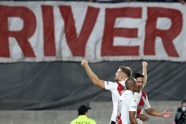 River Plate 03-23